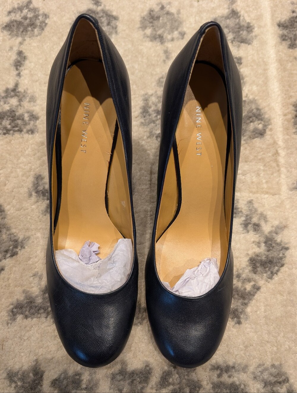 Nine West Ambitious Navy Leather Pumps Size 10M | New in Box